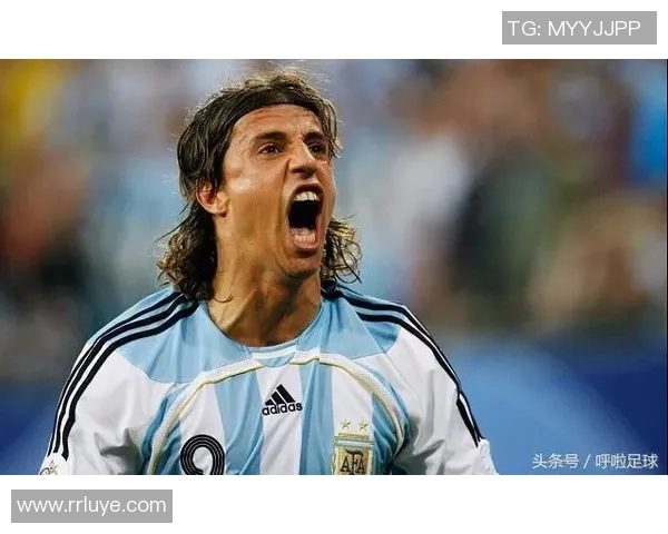 曾经风靡全球的十位最帅足球明星盘点与回顾