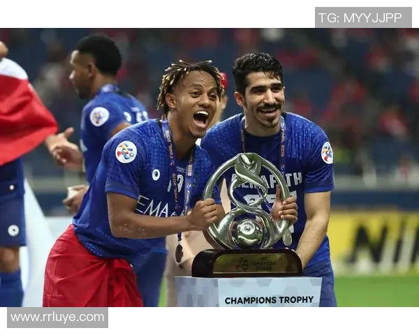 沙特足球球星崛起之路：从阿尔希拉尔到国际赛场的荣耀与挑战